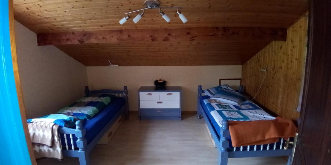 Zimmer Mit Fruehstueck Challes-les-Eaux Exteriör bild